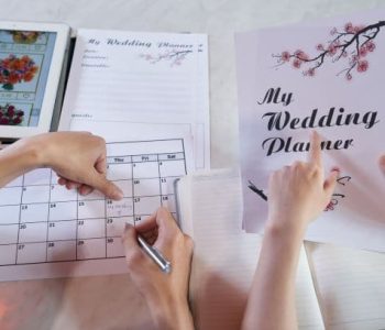 wedding planning guide and timeline