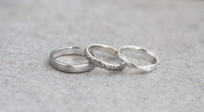 decorative platinum wedding rings